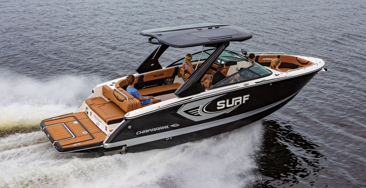 Chaparral 28 Surf