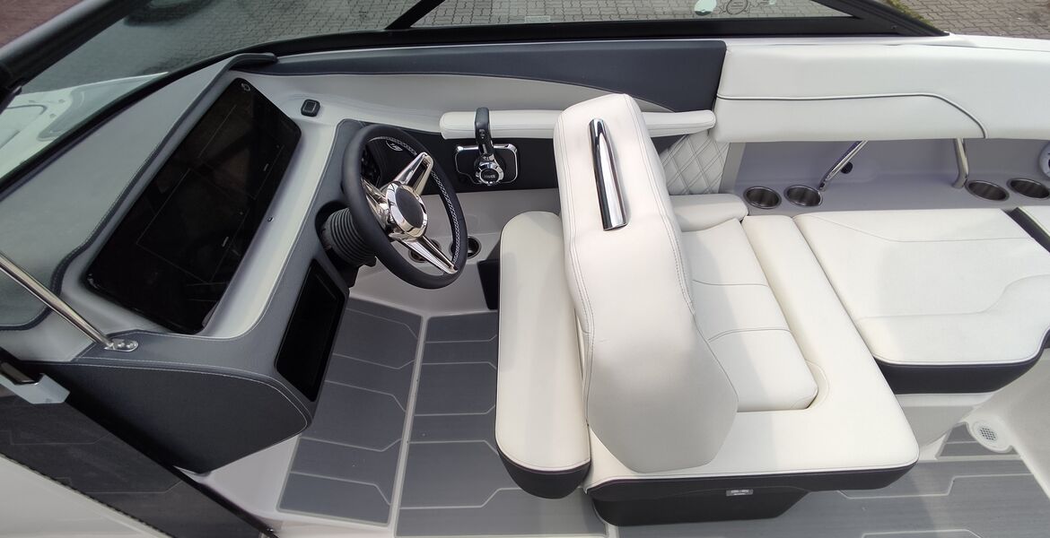 Regal LS2, nowy, 2024, OFERTA SPECJALNA